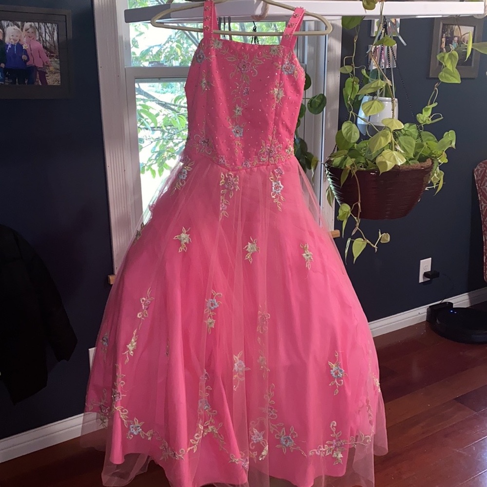 Perfect Angel formal dress bright pink size 10